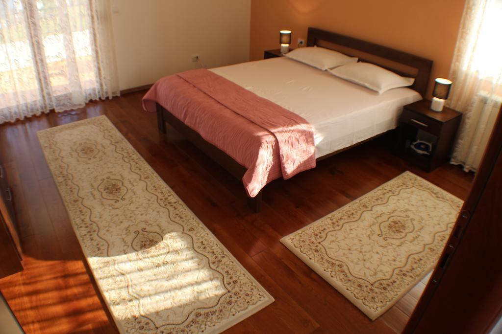 Apartments Kan Ulcinj Exteriör bild