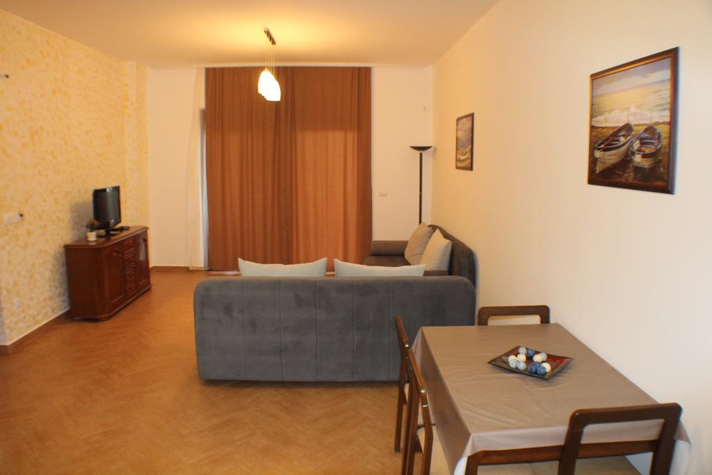 Apartments Kan Ulcinj Exteriör bild